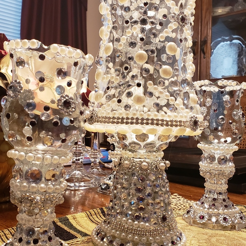 HandCrafted Vase Set